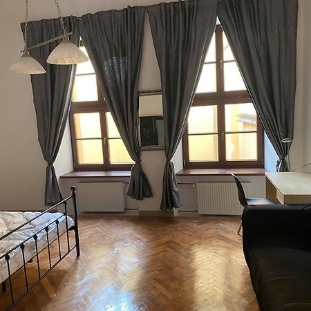 Main Square 18 King Apartament Krakow Ngoại thất bức ảnh